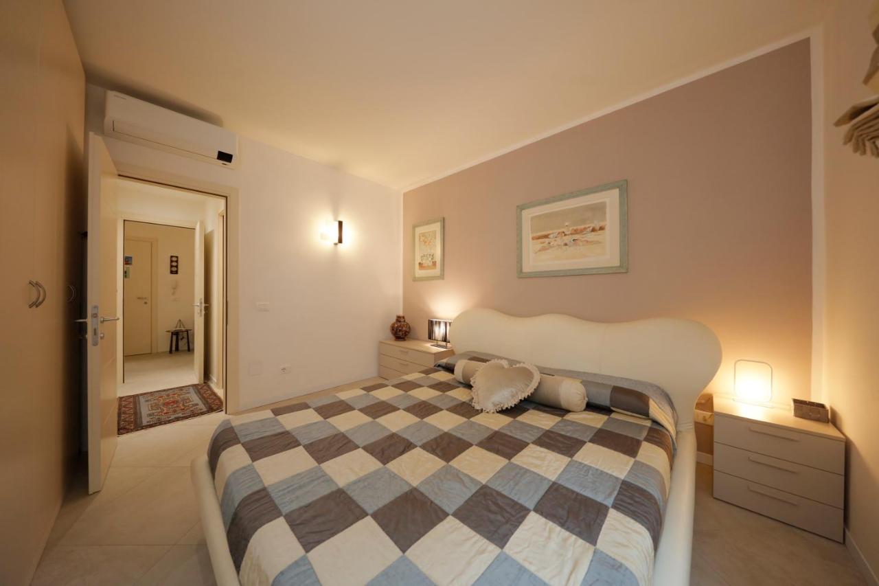 Siena Uptown - Sabrina'S Charming Apartment Eksteriør billede